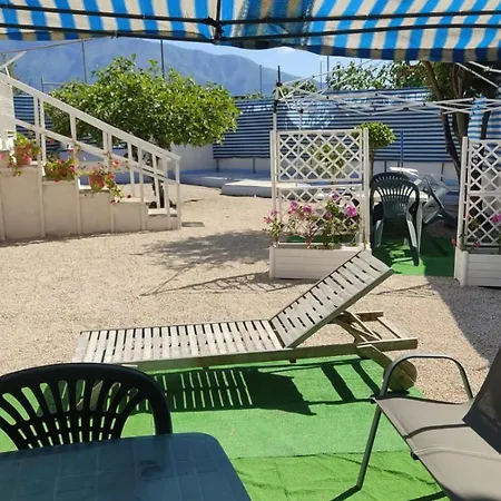 Apartmán Garden Da Virna 2 *
